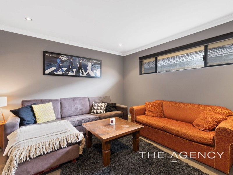 21 Blacksmith Street, Queens Park WA 6107