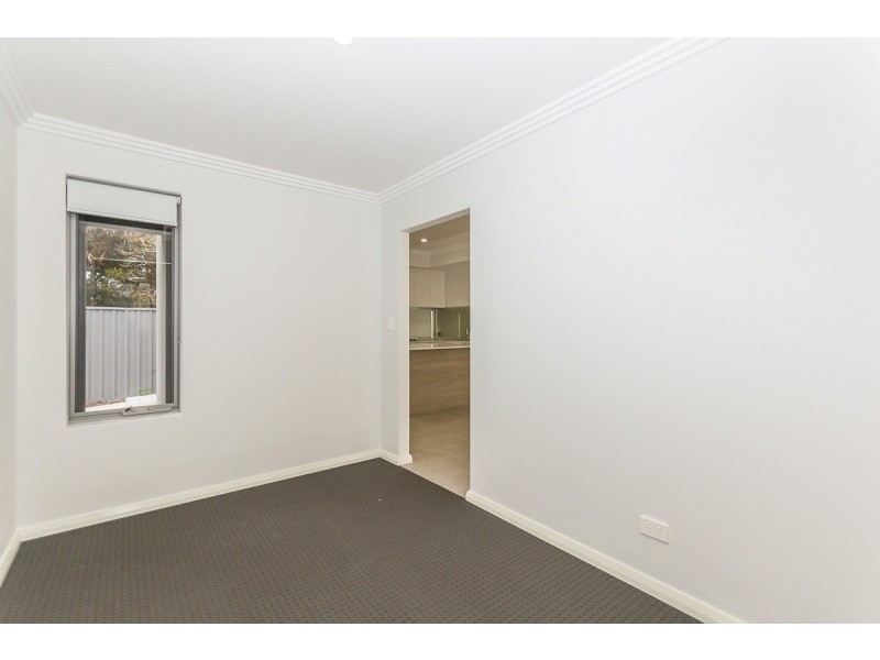 3/16 Nineham Avenue, Spearwood WA 6163