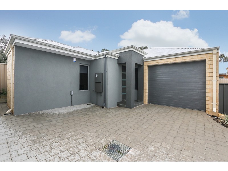 3/16 Nineham Avenue, Spearwood WA 6163