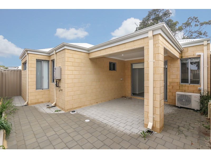 3/16 Nineham Avenue, Spearwood WA 6163