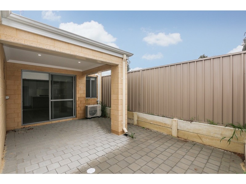3/16 Nineham Avenue, Spearwood WA 6163