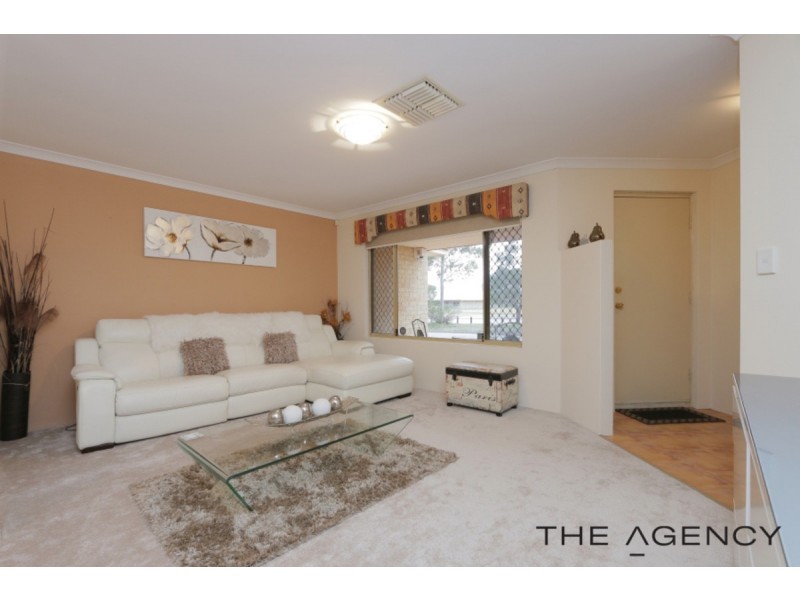 27 Rosewood Lane, Thornlie WA 6108