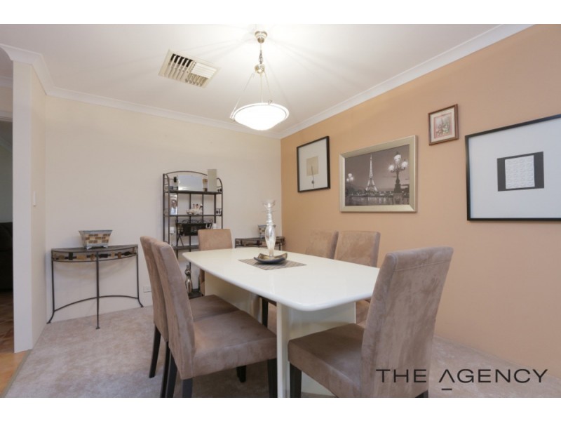 27 Rosewood Lane, Thornlie WA 6108