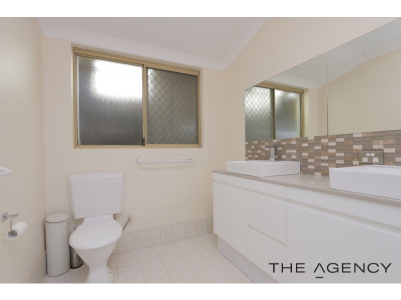 27 Rosewood Lane, Thornlie WA 6108