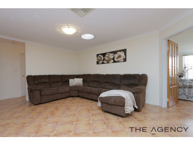 27 Rosewood Lane, Thornlie WA 6108