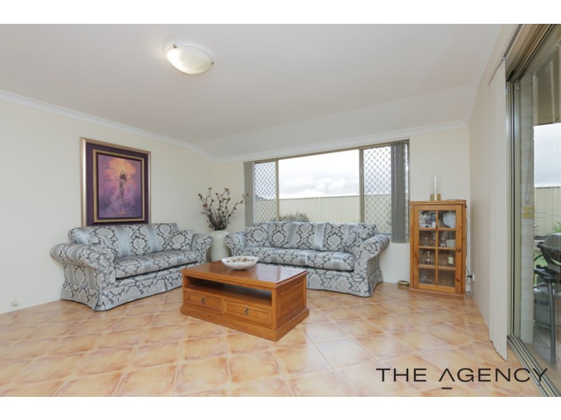 27 Rosewood Lane, Thornlie WA 6108