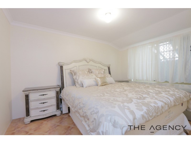 27 Rosewood Lane, Thornlie WA 6108