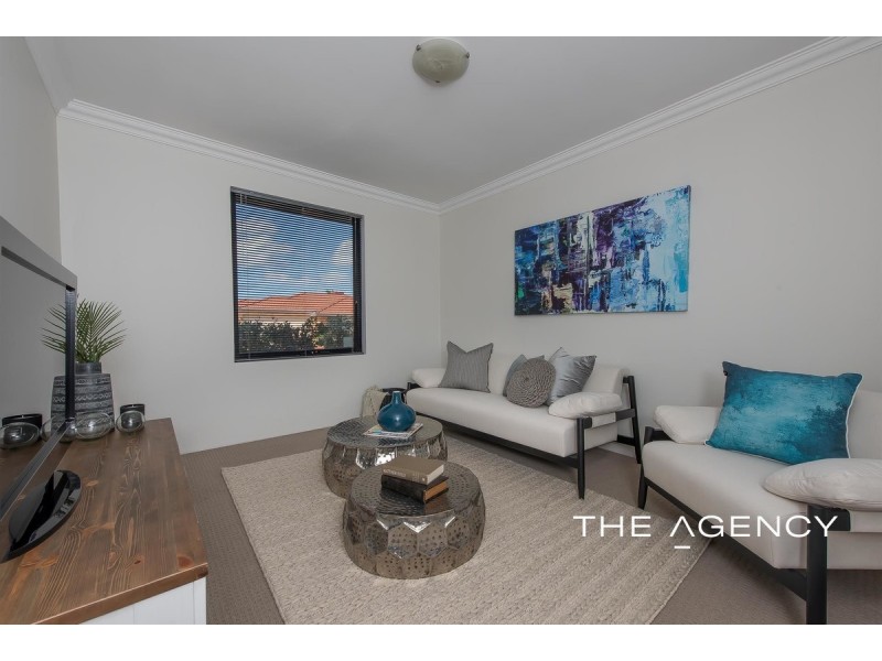 10 Cass Boulevard, Darch WA 6065