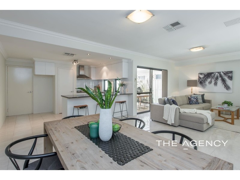 10 Cass Boulevard, Darch WA 6065