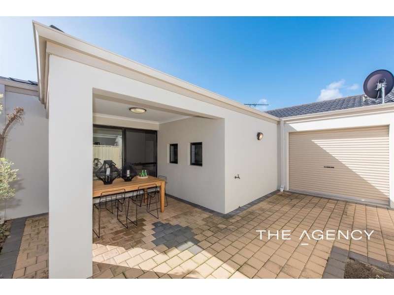 10 Cass Boulevard, Darch WA 6065