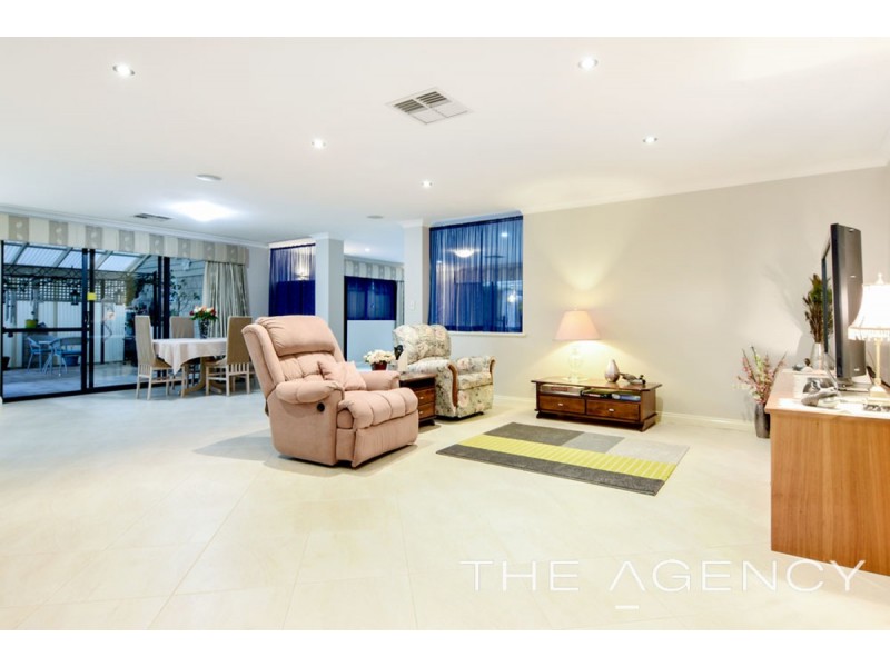 44 Gascoyne Circle, Millbridge WA 6232