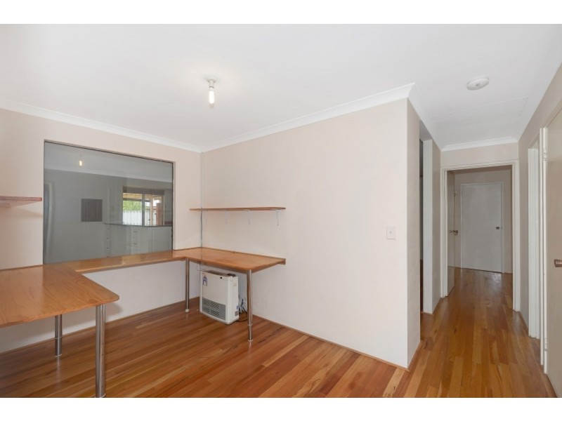 19 Latania Grove, Warnbro WA 6169