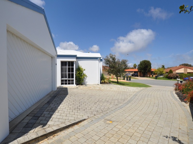 11A Yangala Close, Ocean Reef WA 6027