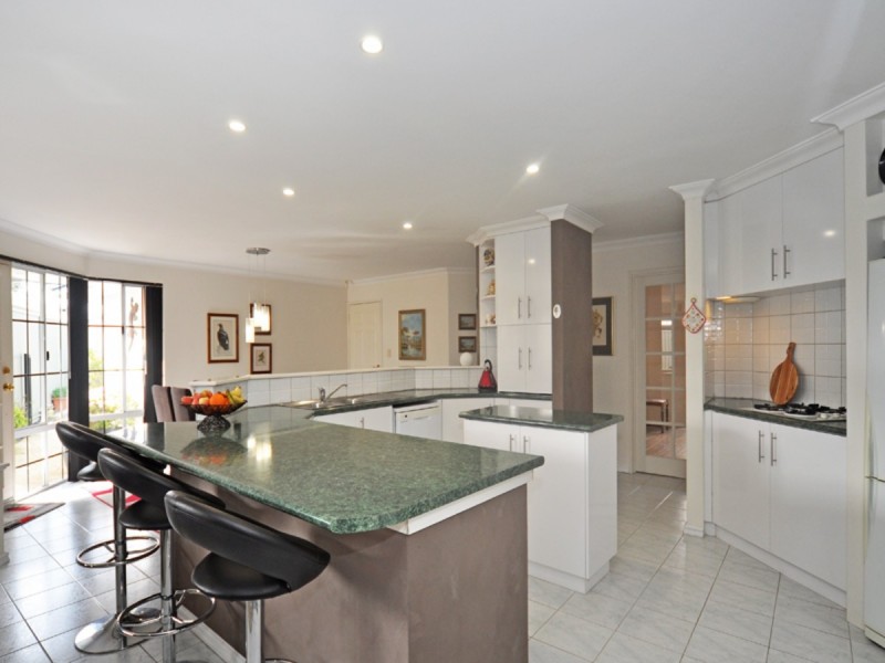 11A Yangala Close, Ocean Reef WA 6027