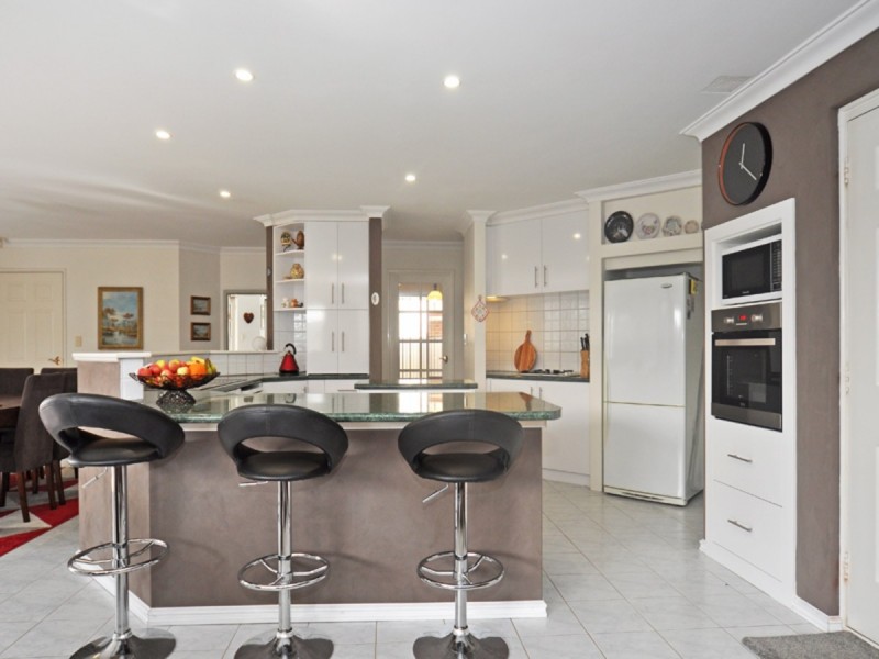 11A Yangala Close, Ocean Reef WA 6027