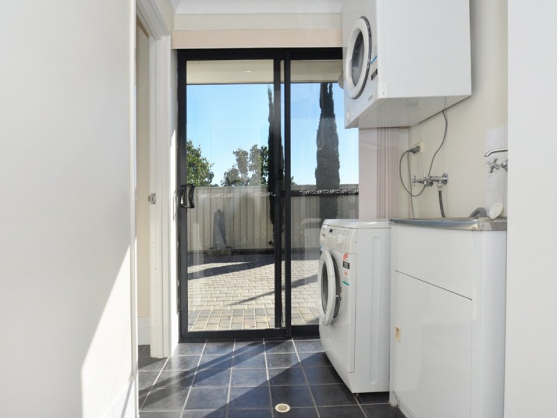 18 Zeppelin Way, Tapping WA 6065