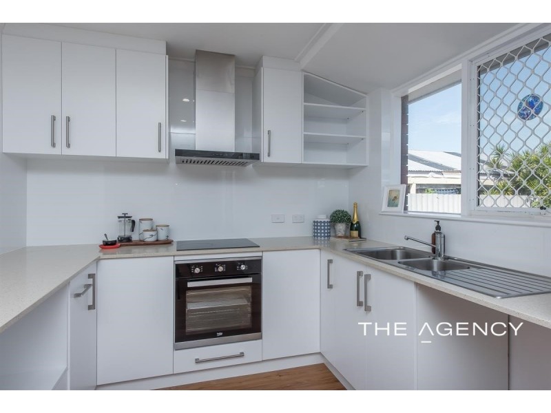 3 Lindsay Way, Padbury WA 6025