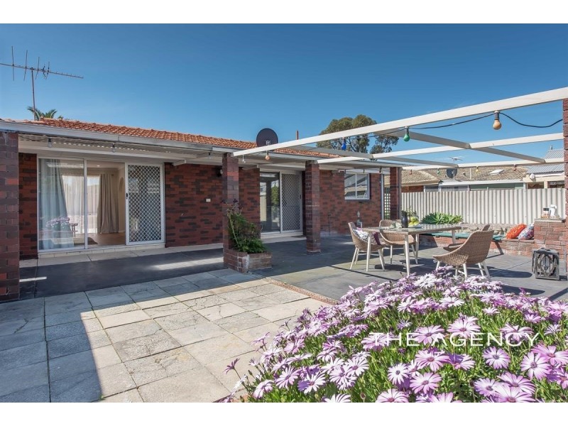 3 Lindsay Way, Padbury WA 6025