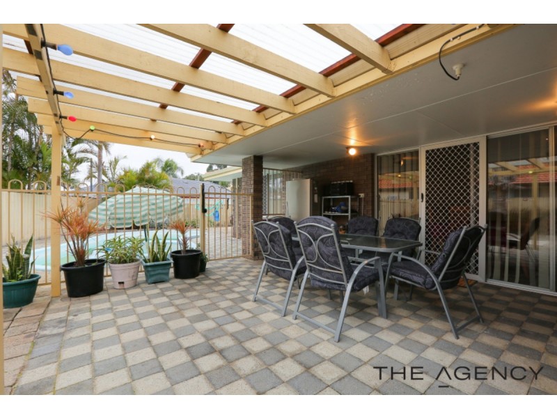 14 Mcleish Place, Thornlie WA 6108