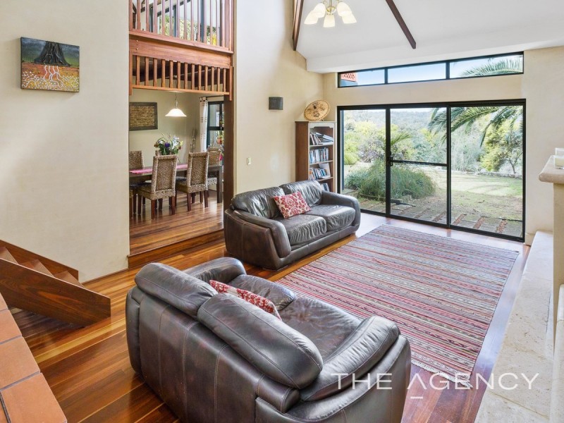 8 Rainsford Way, Parkerville WA 6081