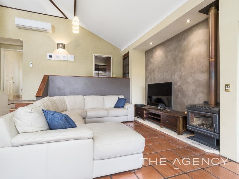 8 Rainsford Way, Parkerville WA 6081