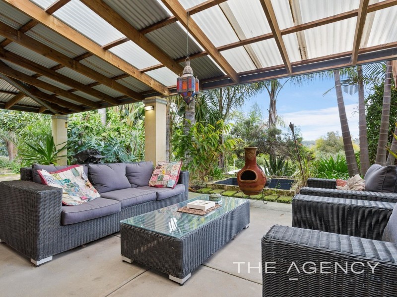 8 Rainsford Way, Parkerville WA 6081