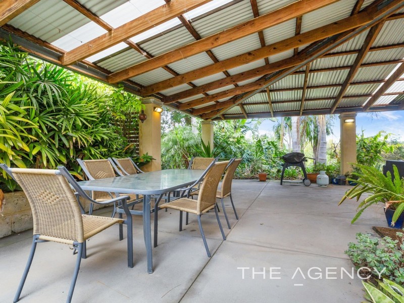 8 Rainsford Way, Parkerville WA 6081