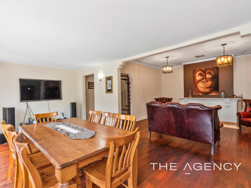 2 Scenic Drive, Maida Vale WA 6057