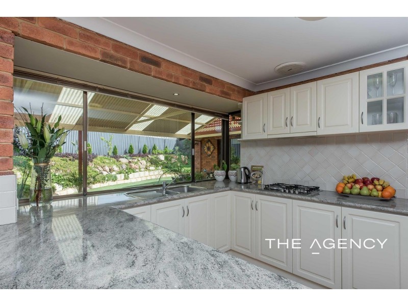 25 Bracadale Avenue, Duncraig WA 6023