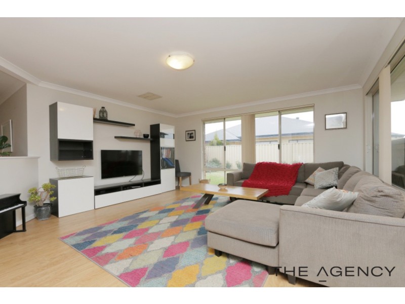 75 Campbell Road, Canning Vale WA 6155