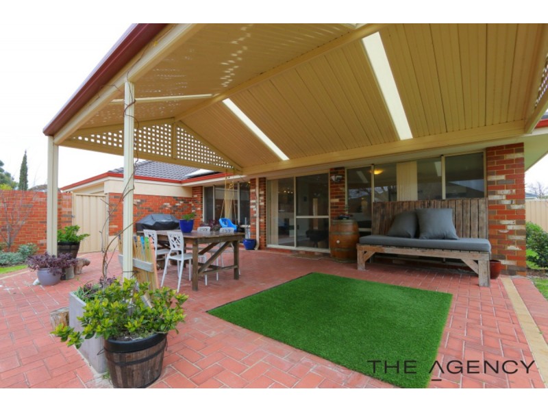 75 Campbell Road, Canning Vale WA 6155