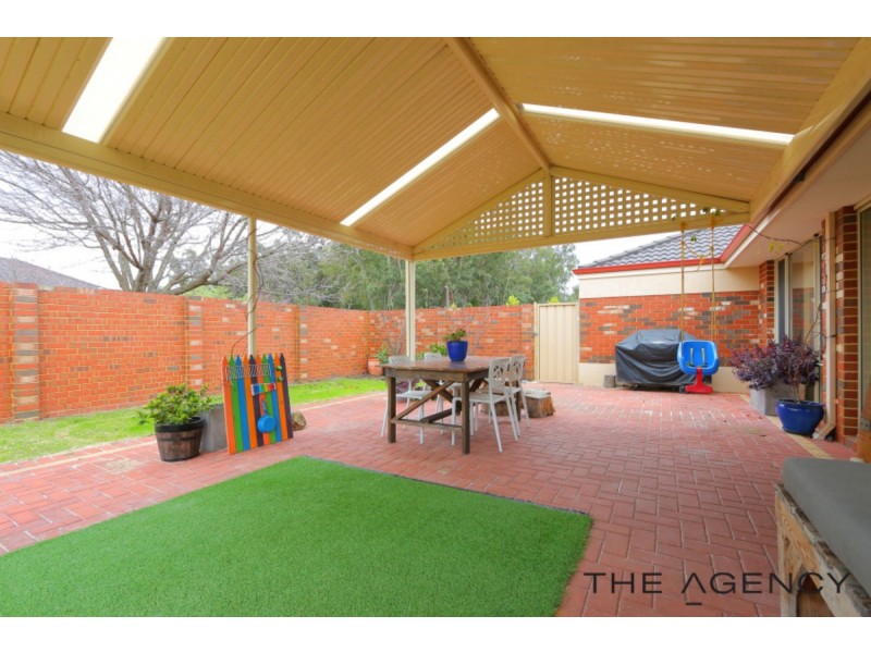 75 Campbell Road, Canning Vale WA 6155