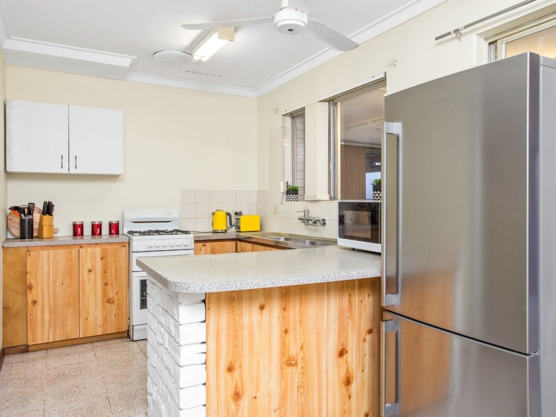 25 Grey Street, Bayswater WA 6053