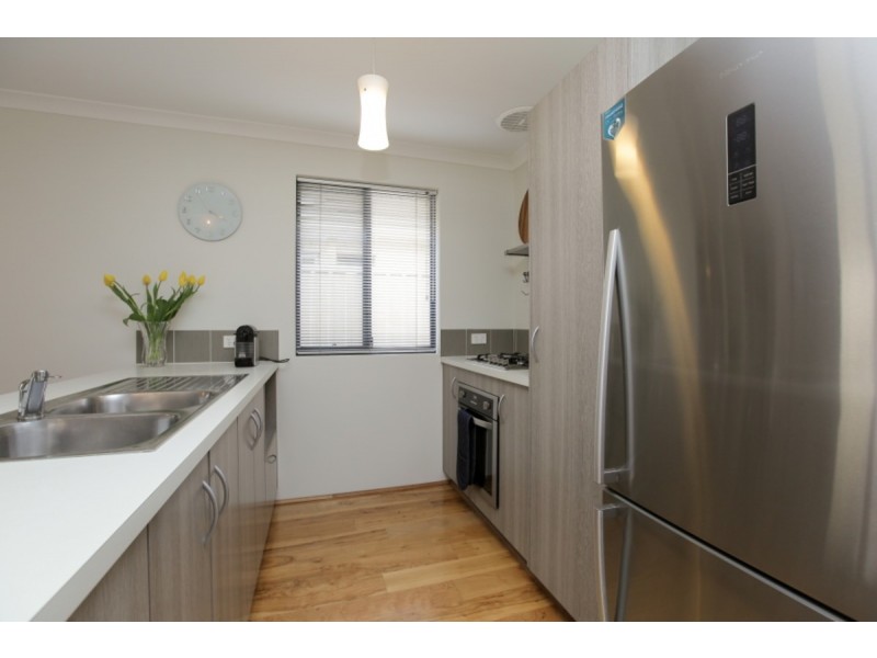 54 Holmes Street, Southern River WA 6110