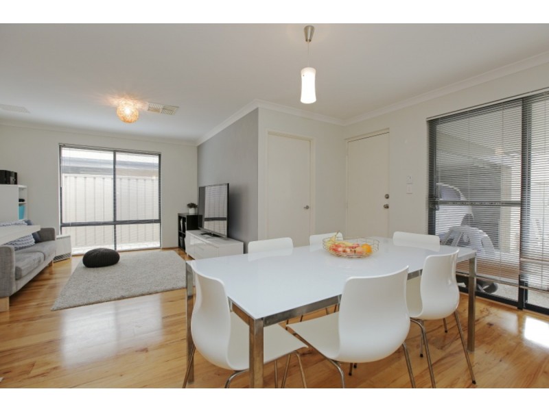 54 Holmes Street, Southern River WA 6110