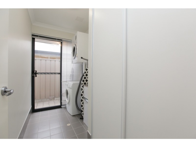 54 Holmes Street, Southern River WA 6110