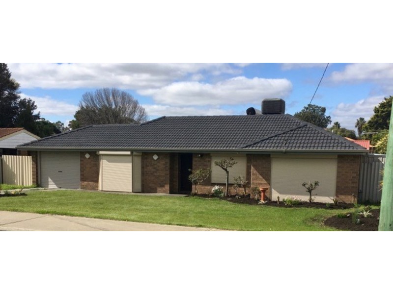 16 Bibra Drive, Bibra Lake WA 6163