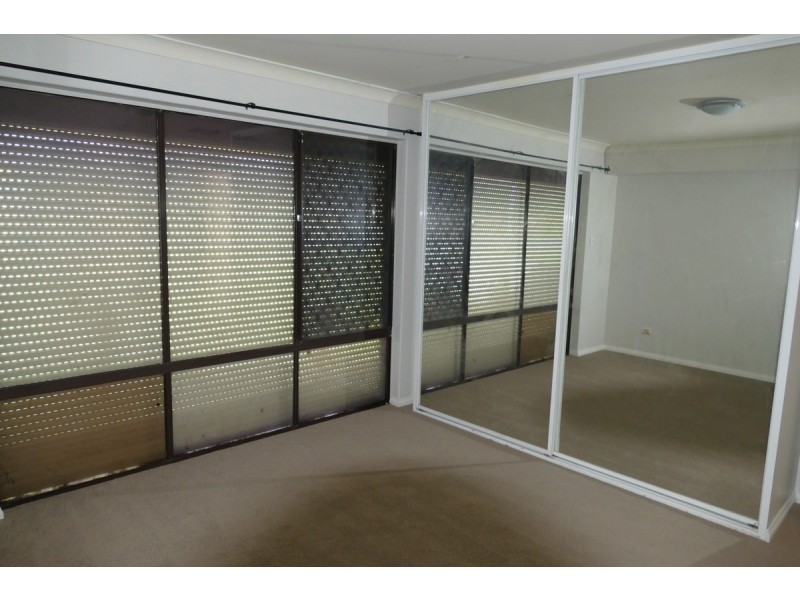 16 Bibra Drive, Bibra Lake WA 6163