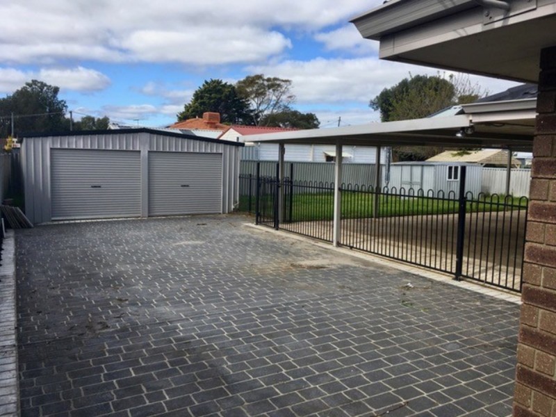 16 Bibra Drive, Bibra Lake WA 6163