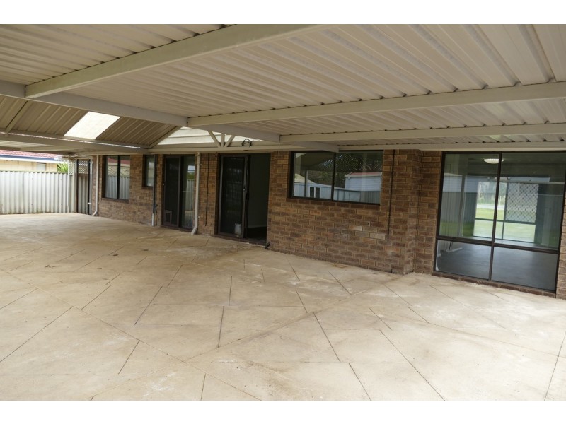 16 Bibra Drive, Bibra Lake WA 6163