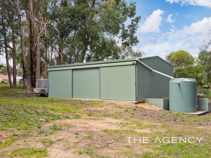 1740 Jarrah Road, Stoneville WA 6081