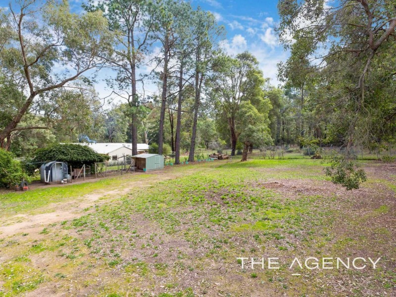 1740 Jarrah Road, Stoneville WA 6081
