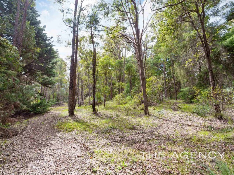 1740 Jarrah Road, Stoneville WA 6081