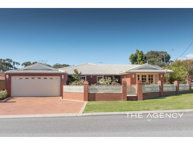 18 Ellison Drive, Padbury WA 6025