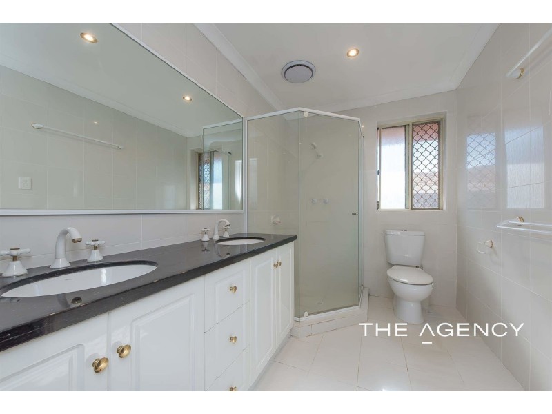 18 Ellison Drive, Padbury WA 6025