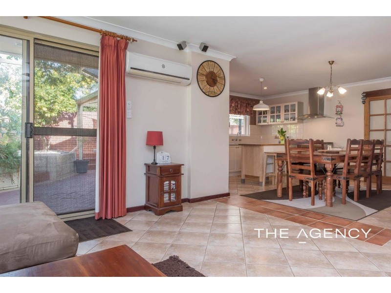 18 Ellison Drive, Padbury WA 6025