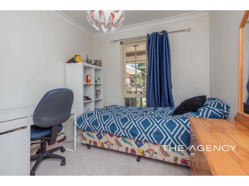 18 Ellison Drive, Padbury WA 6025