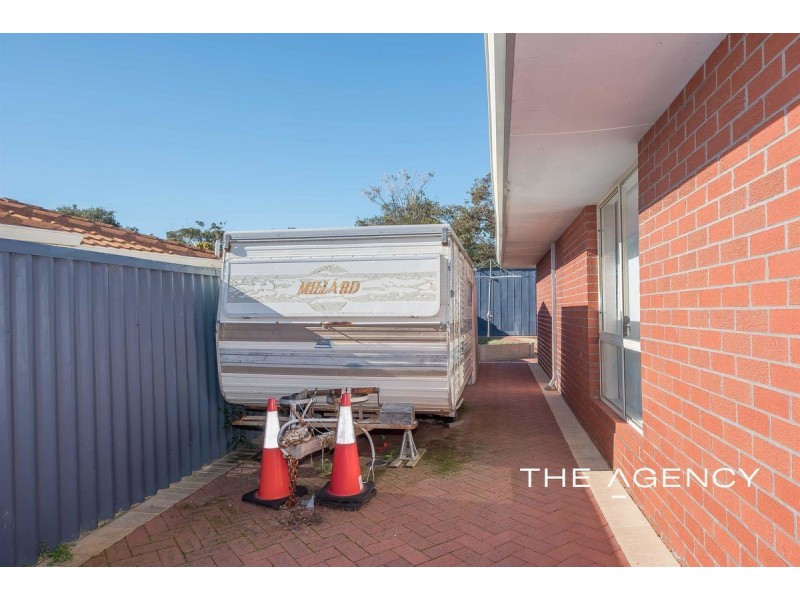 18 Ellison Drive, Padbury WA 6025