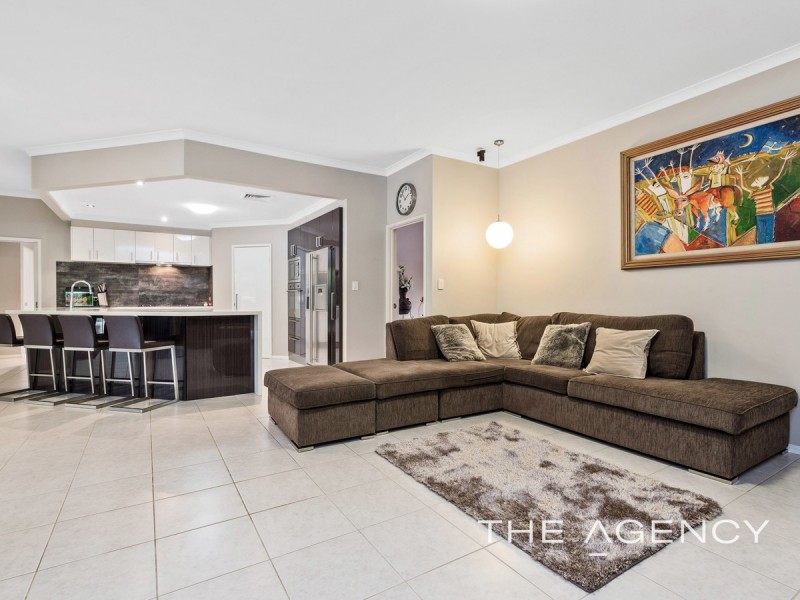 114 John Farrant Drive, Gooseberry Hill WA 6076