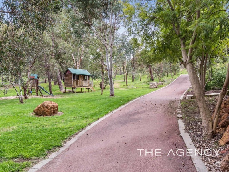 114 John Farrant Drive, Gooseberry Hill WA 6076